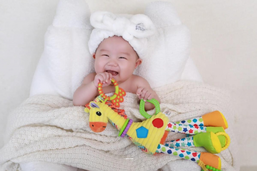 云浮宝宝不吃奶瓶怎么办